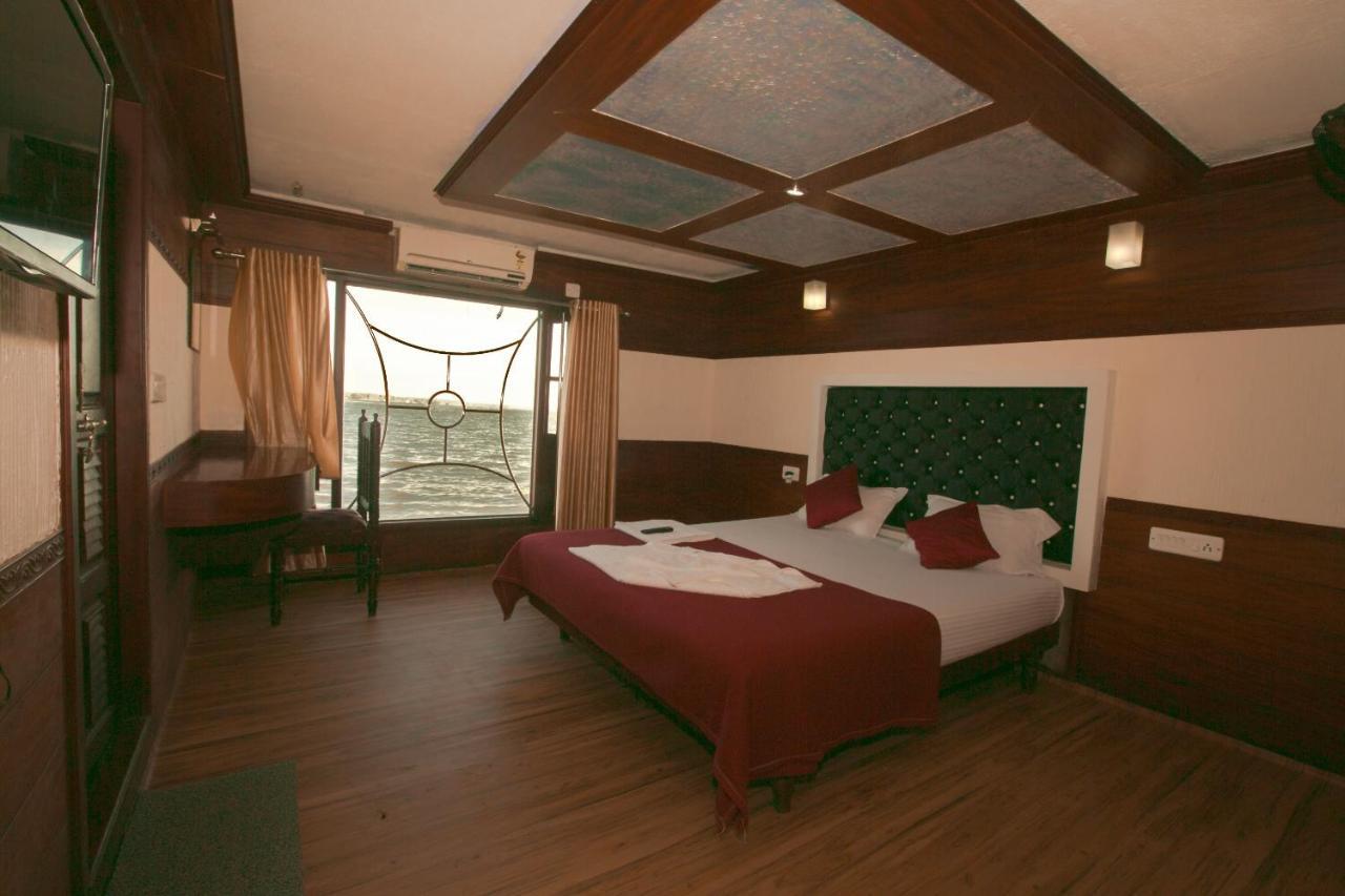 מלון Alappuzha Harmony Houseboats מראה חיצוני תמונה
